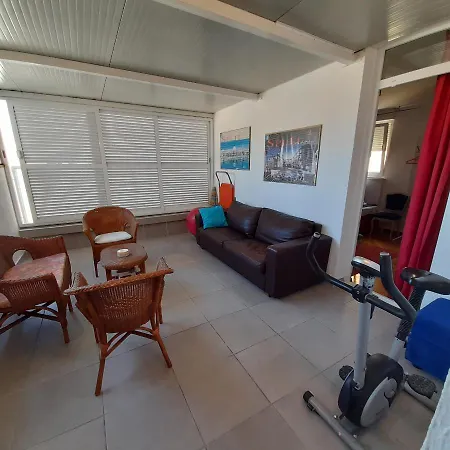 Apartment Doverska *