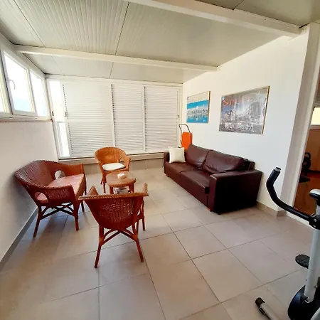 Apartment Doverska *